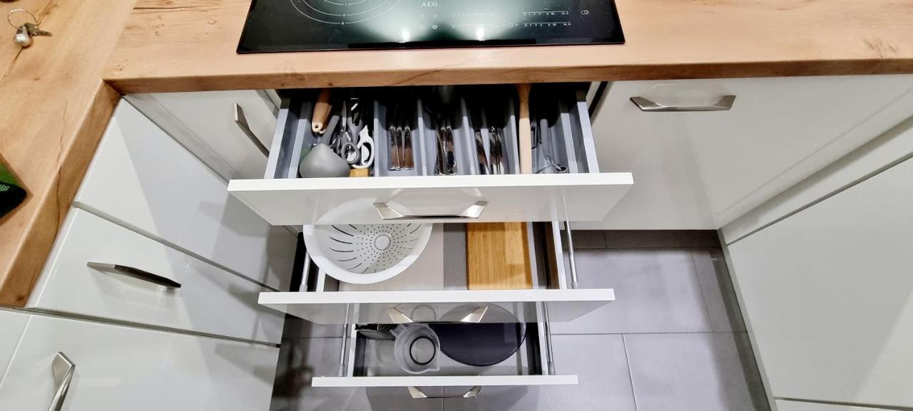 バーデン＝バーデンNew Modern Selfcheckin Publicfreeparking Highspeed Wifi Kingsizebedアパートメント エクステリア 写真